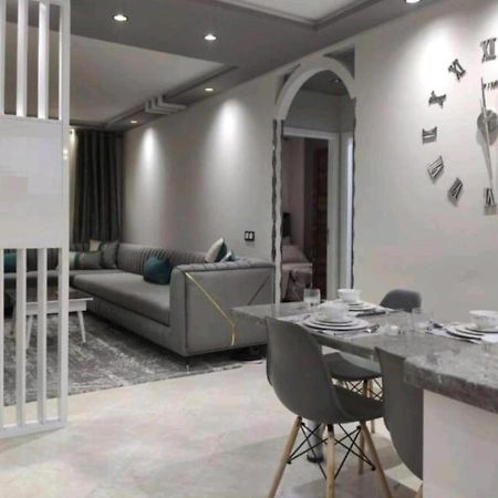 Elegant Apartment With Air Conditioner For A Great Stay 탕헤르 외부 사진