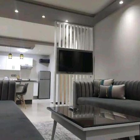 Elegant Apartment With Air Conditioner For A Great Stay 탕헤르 외부 사진